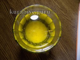 Шоколадно-апельсиновый кекс с орехами