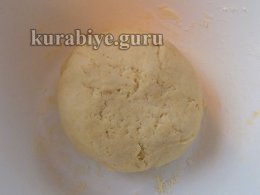 Пирожки закусочные с копчёной рыбой