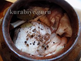 Рийет из курицы с карамелизированными сливами