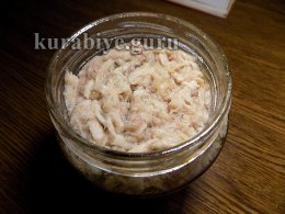 Рийет из курицы с карамелизированными сливами