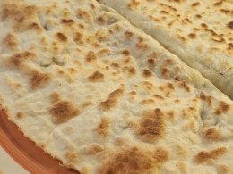 Янтик із шпинатом і бринзою 