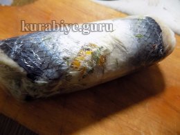 Рулеты из сельди с плавленым сыром