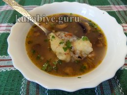 Гречневый суп с грибами и картофельными клёцками