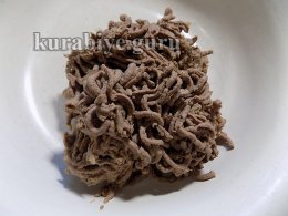 Рулетики из кабачков с куриным паштетом