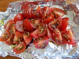Кростини с вялеными томатами и сыром бри