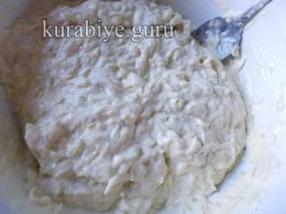 Кабачковий рулет із сирною начинкою