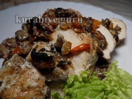 Куриная грудка в сливочном соусе с красным рисом