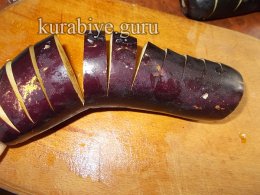 Баклажаны веером с фаршем
