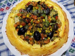 Картофельная тарелка с рыбой