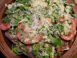 Посыпаем сухарной смесью