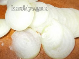 Жаркое в горшочке с говядиной и белым вином