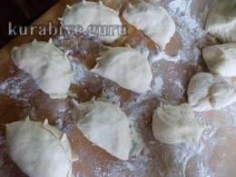 Вареники на пару з порічками