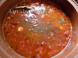 Утиные ножки в орехово-чесночном соусе 