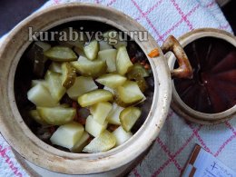 Кулеш из перловки со свининой 