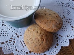 Маковые коржики на сметане
