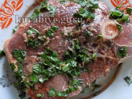 Баранина запечённая с баклажановым соусом 