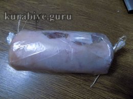 Рулет з рульки запечений в духовці