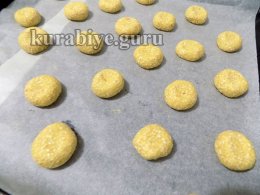 Кунжутное печенье грильяжное 