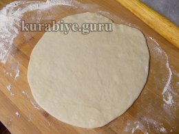 Тройная пицца кальцоне 