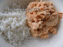 Котлеты рыбные с рисом и морковью