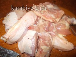 Рис с курицей в горшочке в духовке