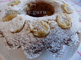 Простий банановий пиріг 