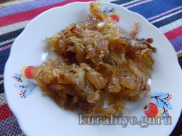Паштет із курячої печінки з карамелізованою цибулею