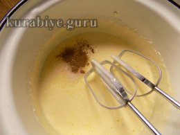 Сливовый пирог с орехами и шоколадом