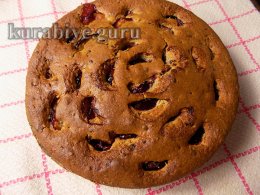 Сливовый пирог с орехами и шоколадом