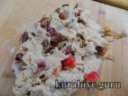 Масляний штолен з марципаном (Butterstollen)