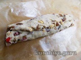 Масляний штолен з марципаном (Butterstollen)