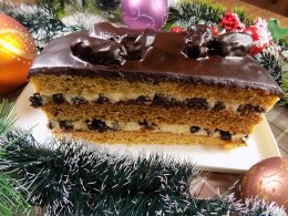 Торт Пікова дама, медівник з чорносливом