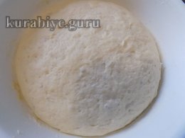 Открытый пирог с печёночным паштетом