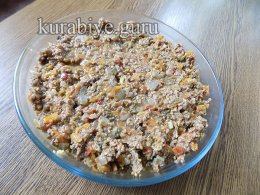 Запеканка из кукурузной каши с говяжьим фаршем