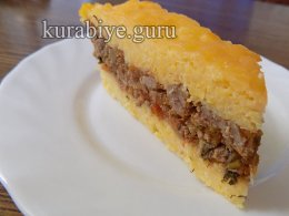 Запеканка из кукурузной каши с говяжьим фаршем