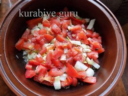 Тушкована свинина «Герцоговина» з рисом і овочами