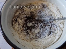 Шоколадное печенье с трещинками