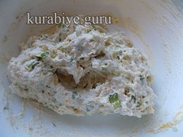 Сырное печенье с зелёным луком 