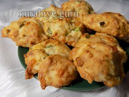Сырное печенье с зелёным луком 