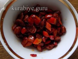 Гренки с сыром и яйцом на сковороде