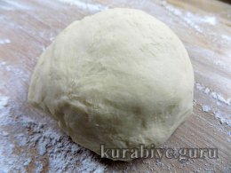 Тісто для вареників на сметані