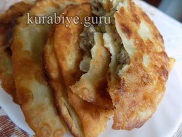 Чебуреки на кефире