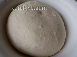 Клубничный пирог с глазурью