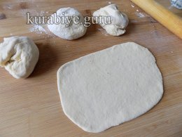 Клубничный пирог с глазурью
