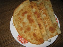 Чебуреки домашние с мясом
