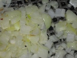 Картопляна запіканка з лісовими грибами у духовці