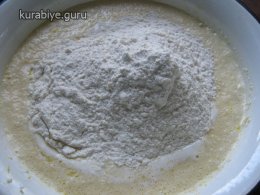 Лимонно-кокосовый пирог