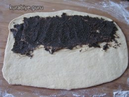 Спіральні булочки з маком