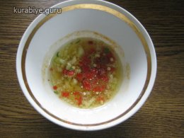 Острый салат из куриных желудков