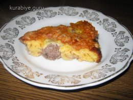 Пирог с фрикадельками